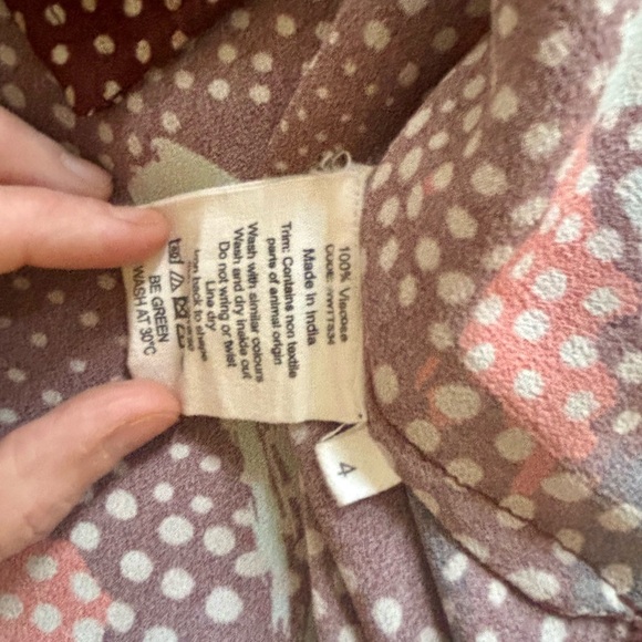 TOAST printed 3/4 sleeve blouse in size UK 4 / XS - Picture 5 of 5